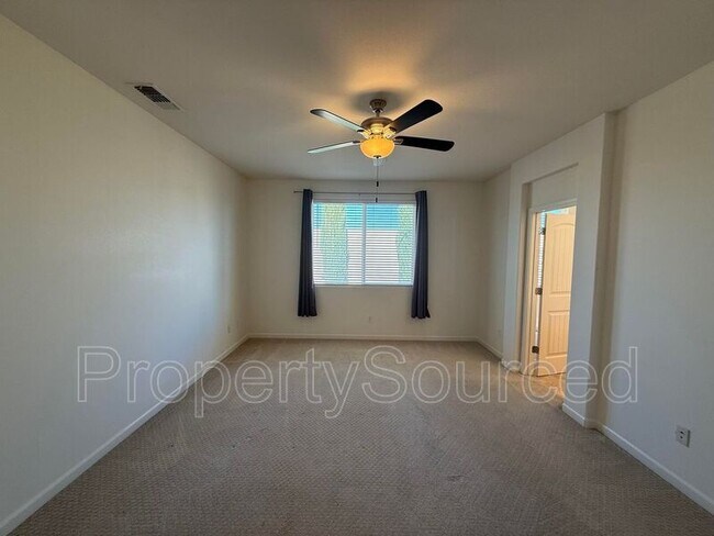 Building Photo - 333 Catmint St
