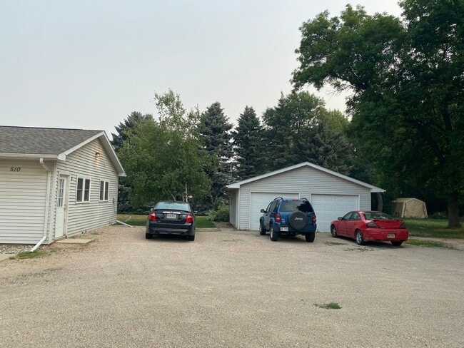 Building Photo - 510 US-14