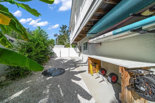 Building Photo - 109 Peterson Ln