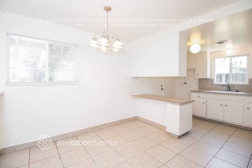 Building Photo - 7713 Samantha Way