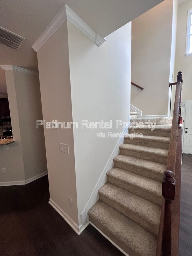 Building Photo - 1636 Watercress Ct SE