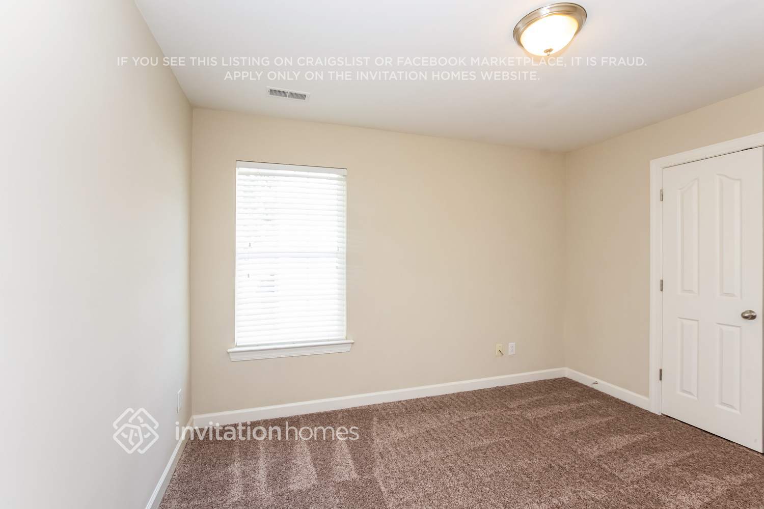 Building Photo - 4517 Hyperion Ct