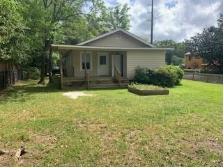 Building Photo - 4410 The Cedars Ave