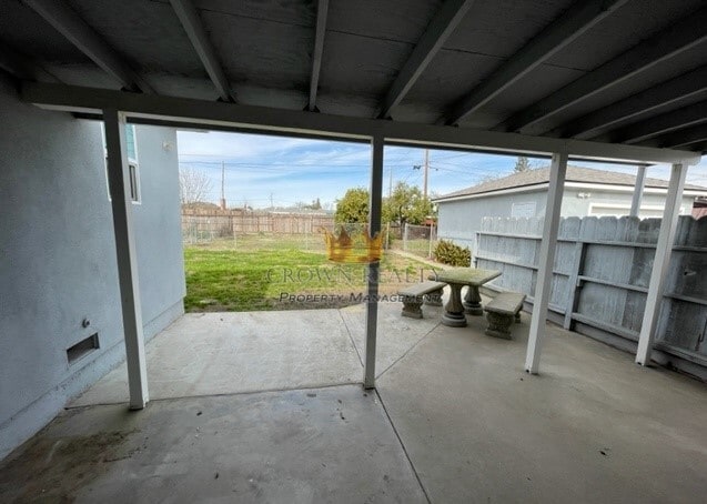 Building Photo - 950 Windsor Dr