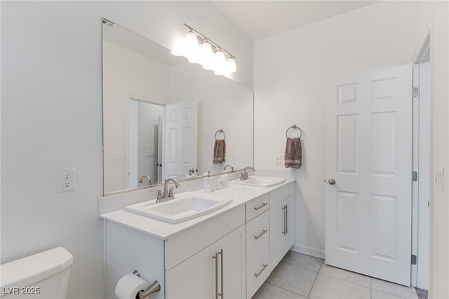 Building Photo - 60 Kimberlite Dr
