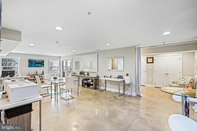 Building Photo - 1412 Musgrove Alley