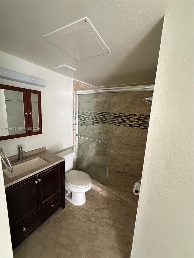 Building Photo - 8205 SW 152nd Ave