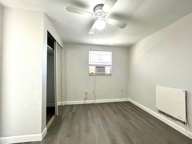 Building Photo - 8220 Krag Dr