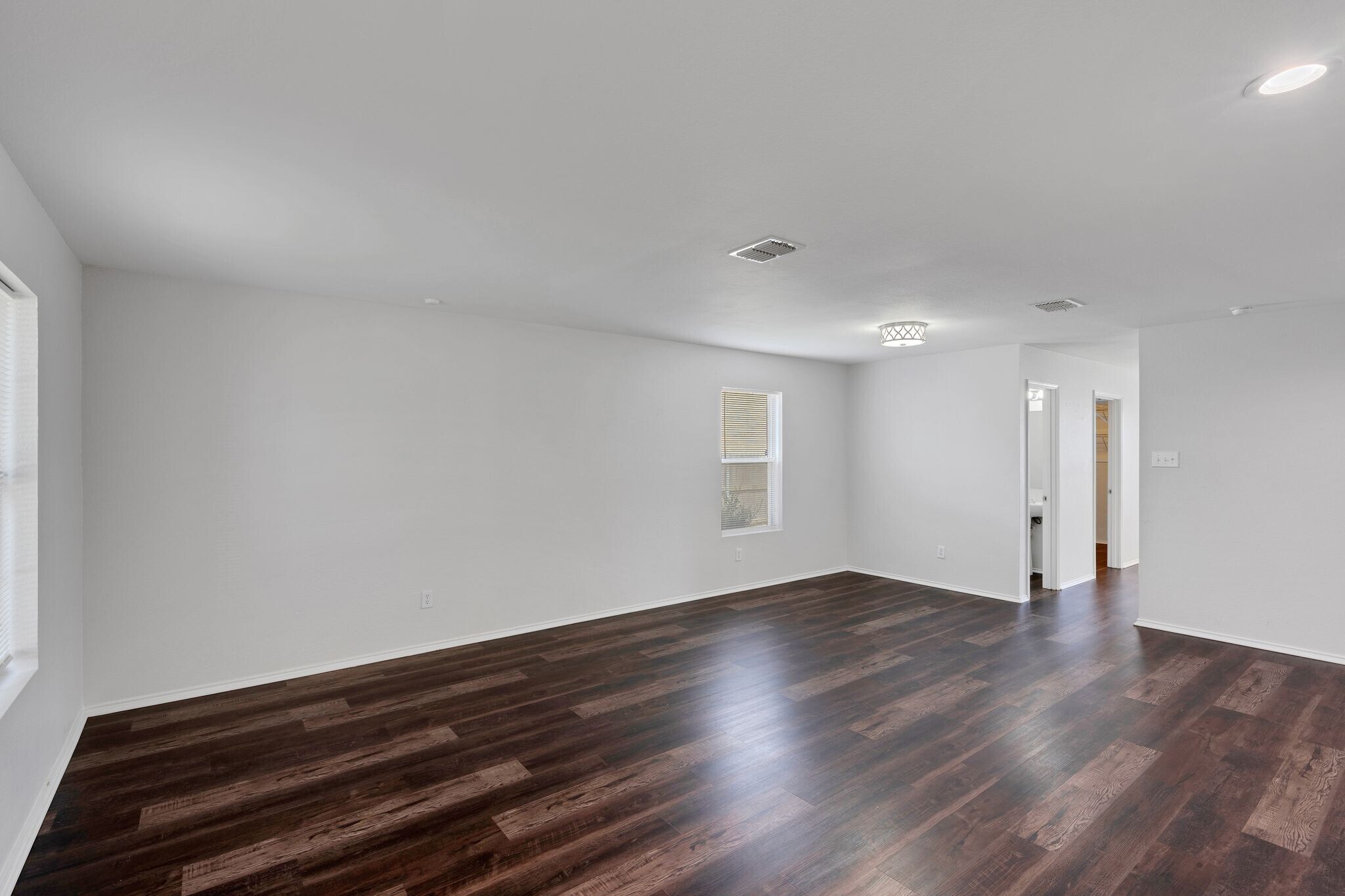 Building Photo - 1205 Saltgrass Dr
