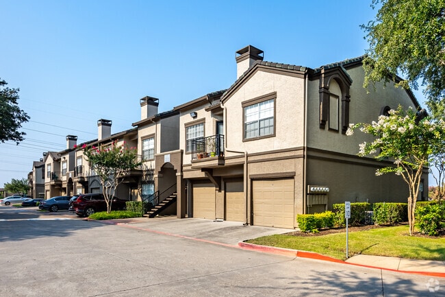 Building Photo - Camden Legacy Park