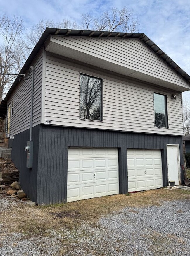 Building Photo - Budget Friendly!!