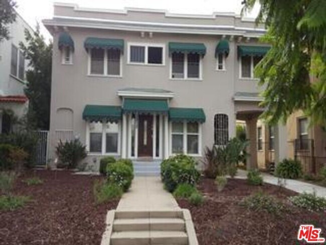 Building Photo - 1212 S Tremaine Ave