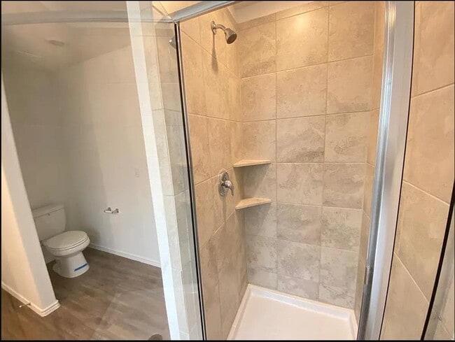 Building Photo - 490 Jack Ryan