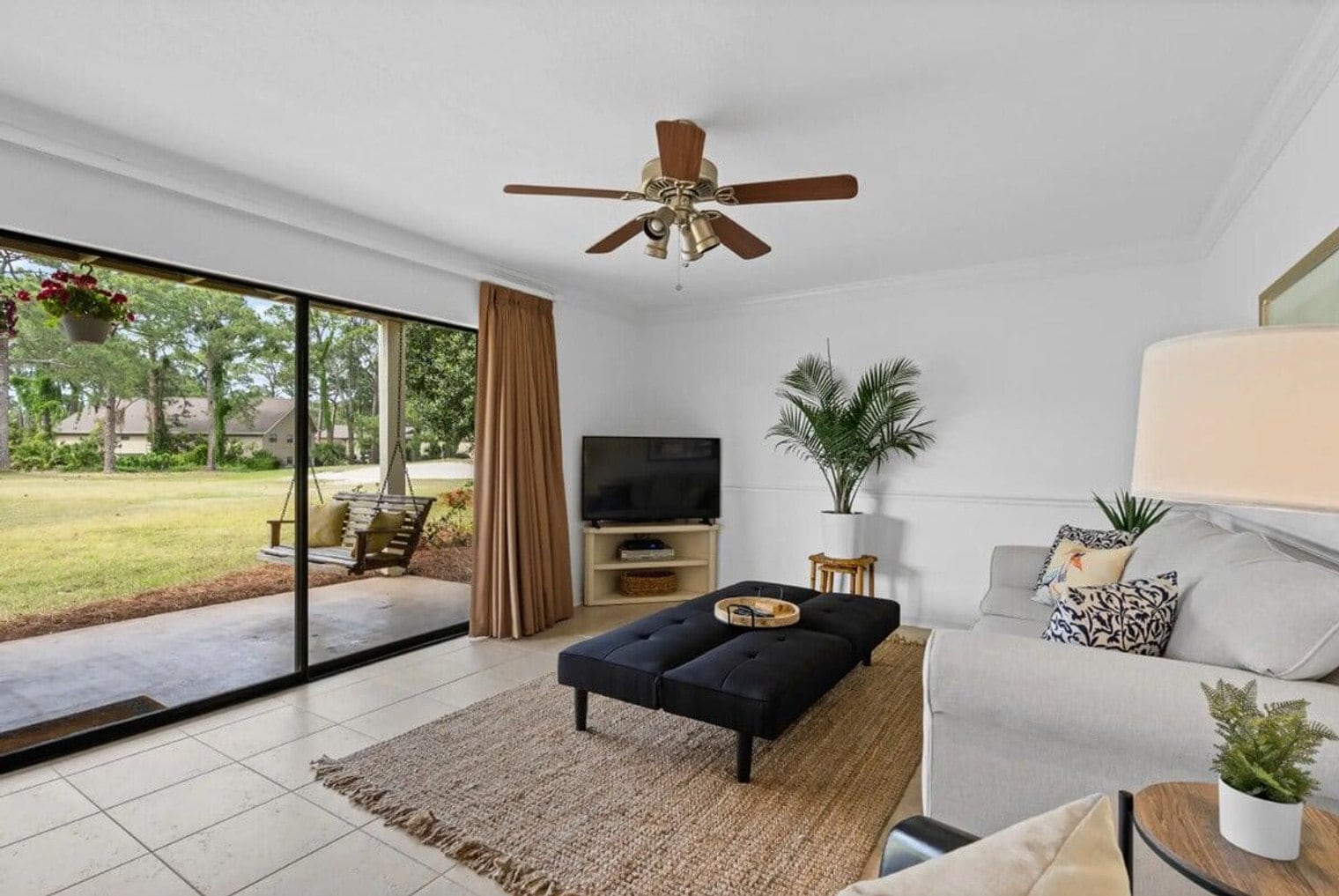 Building Photo - 125 Sunset Bay