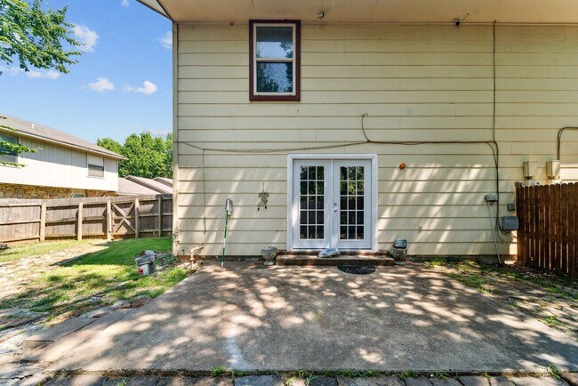 Building Photo - 3227 S Allegheny Ave