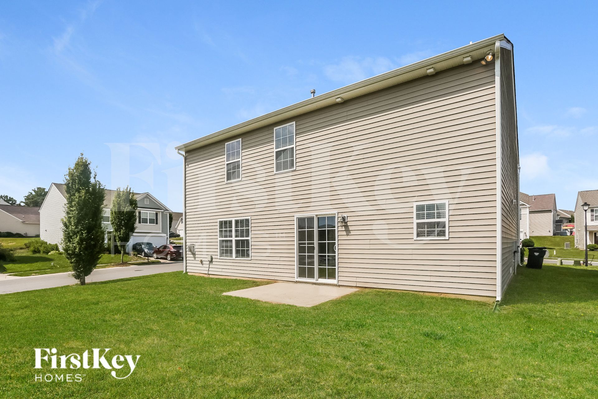 Building Photo - 2885 Village Center Dr