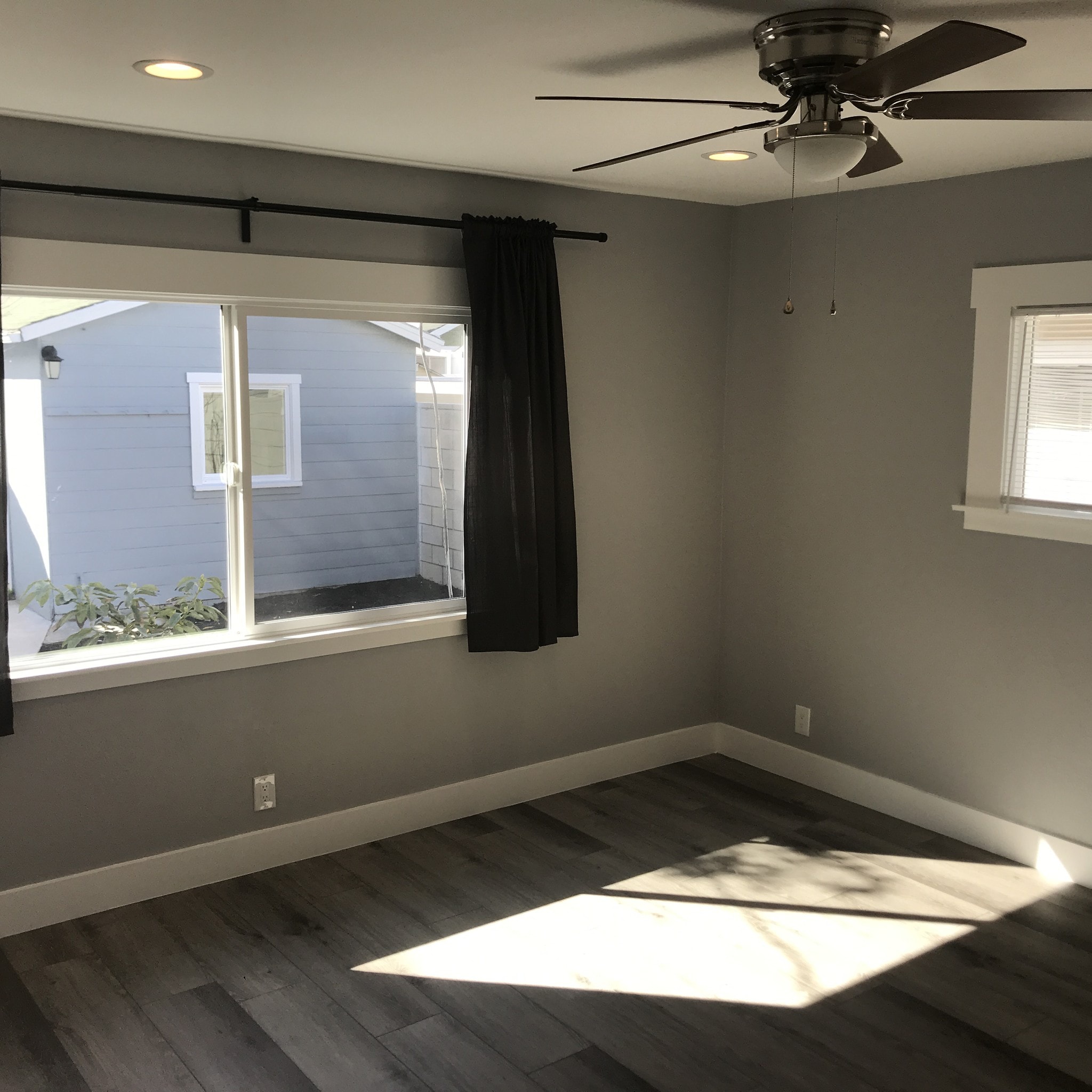 Building Photo - 2211 Gramercy Ave
