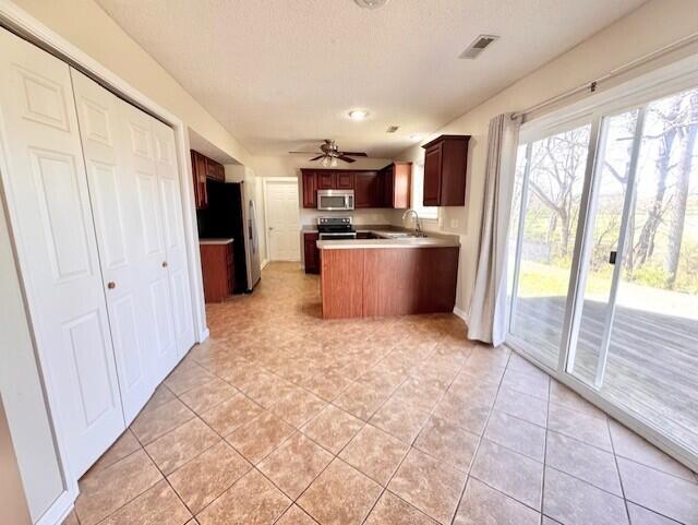 Building Photo - 707 Boulder Dr