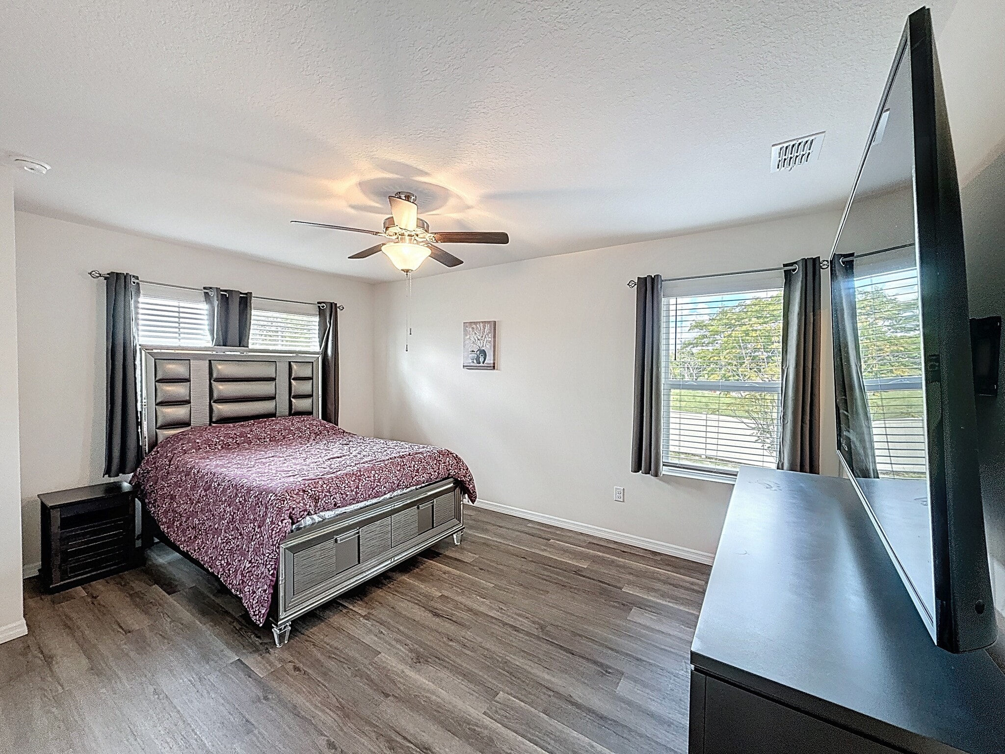 Building Photo - 1303 Tallowwood Ln