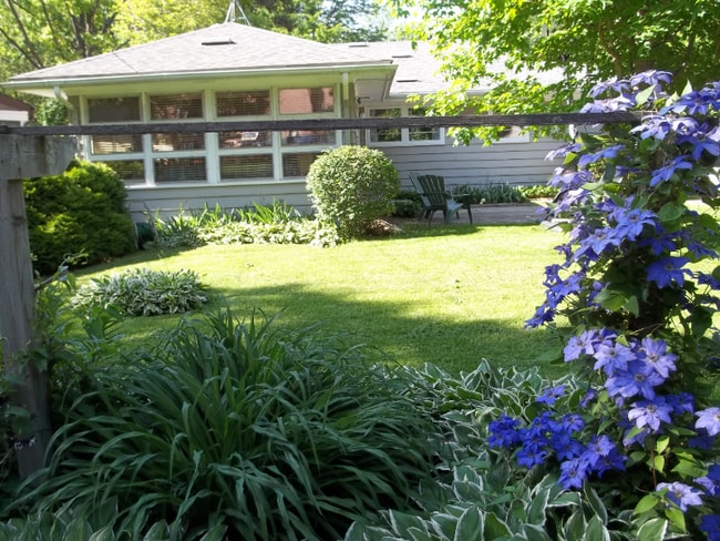 Building Photo - 2 Ellyn Ct