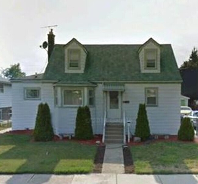 Primary Photo - 14416 Cleveland Ave