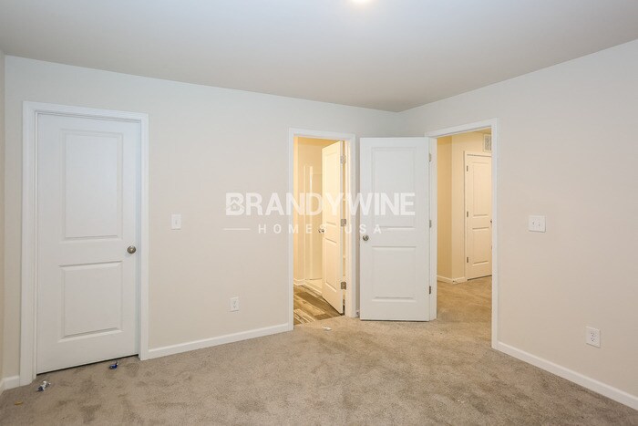 Building Photo - 309 Centre St