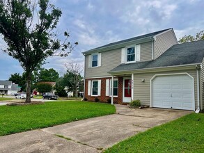 Building Photo - FOR RENT SALEM LAKES AREA VIRGINIA BEACH!