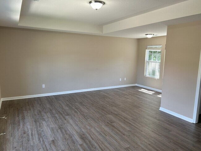 Building Photo - 230 Laramie Circle