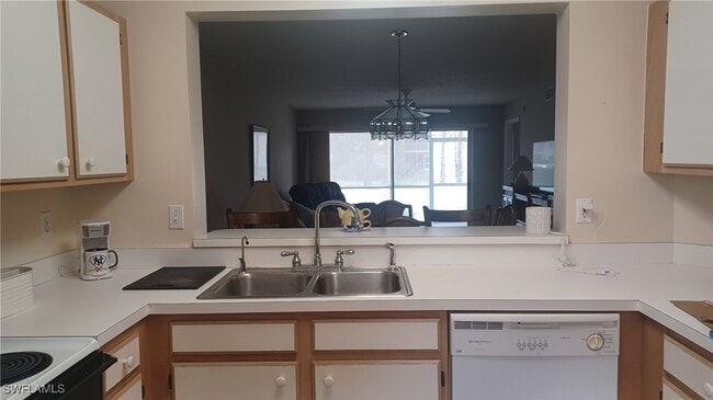 Building Photo - 716 Landover Cir