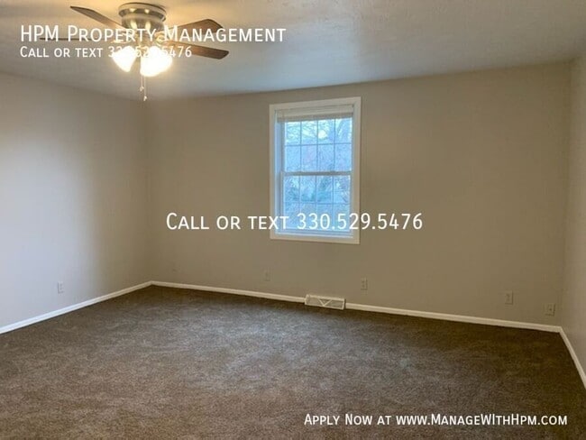 Building Photo - 816 Cody Ct NW