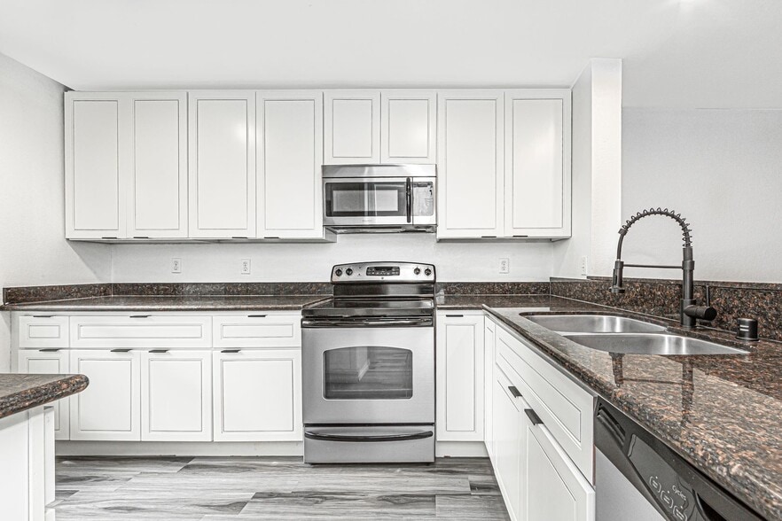 Interior Photo - Everett Cove