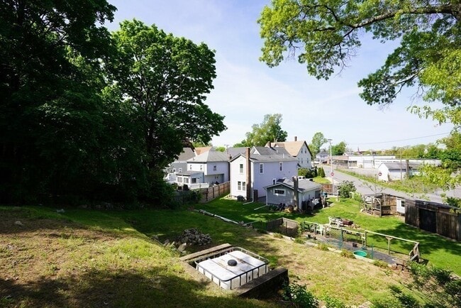 Building Photo - 43 Alpine Pl