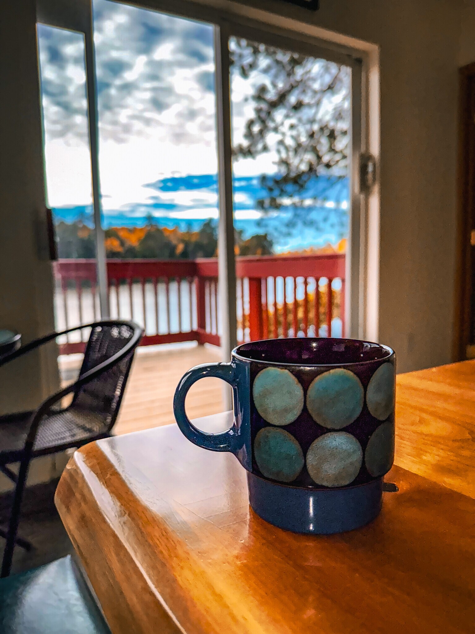 Building Photo - 440 S Peninsula Ln