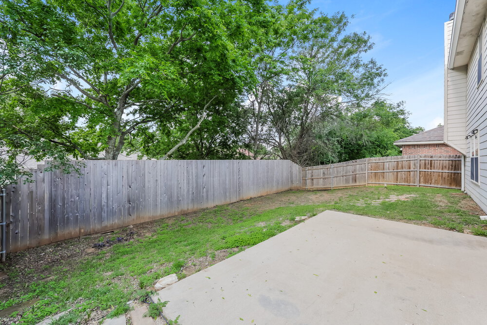 Building Photo - 7912 Whitney Ln