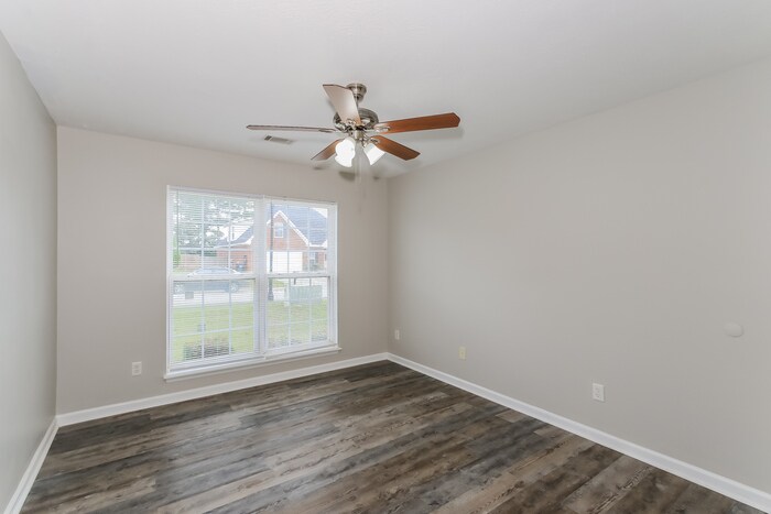 Building Photo - 6240 Freedom Cir