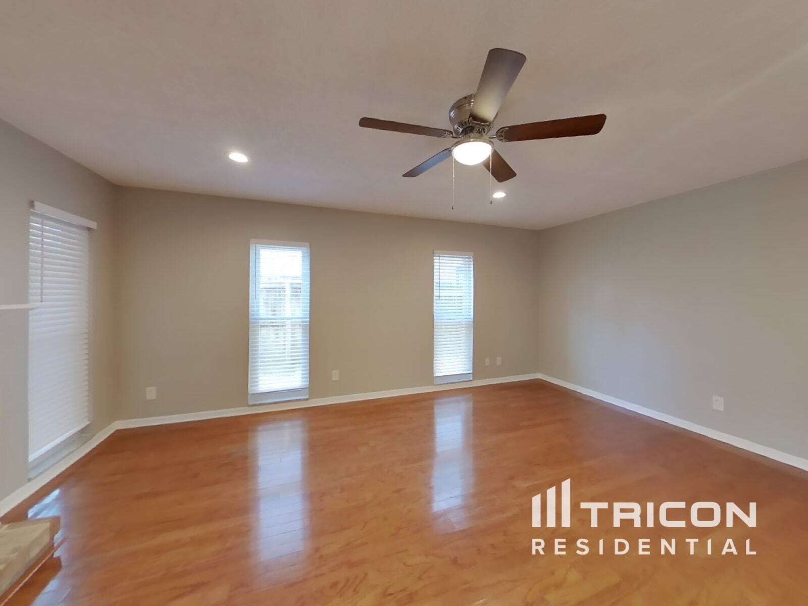 Building Photo - 2609 Crestfield Dr