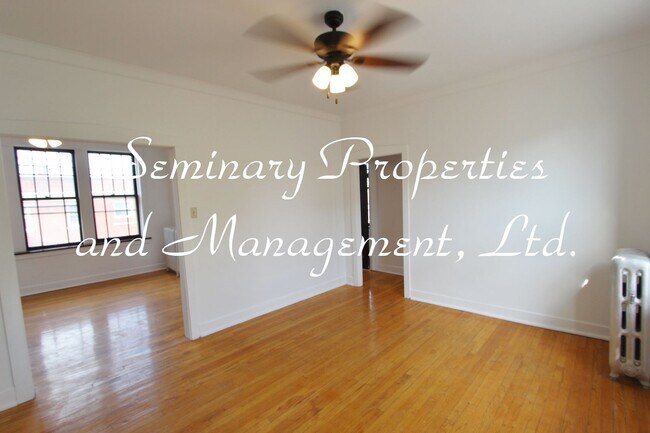 Interior Photo - 2305-11 W Wilson