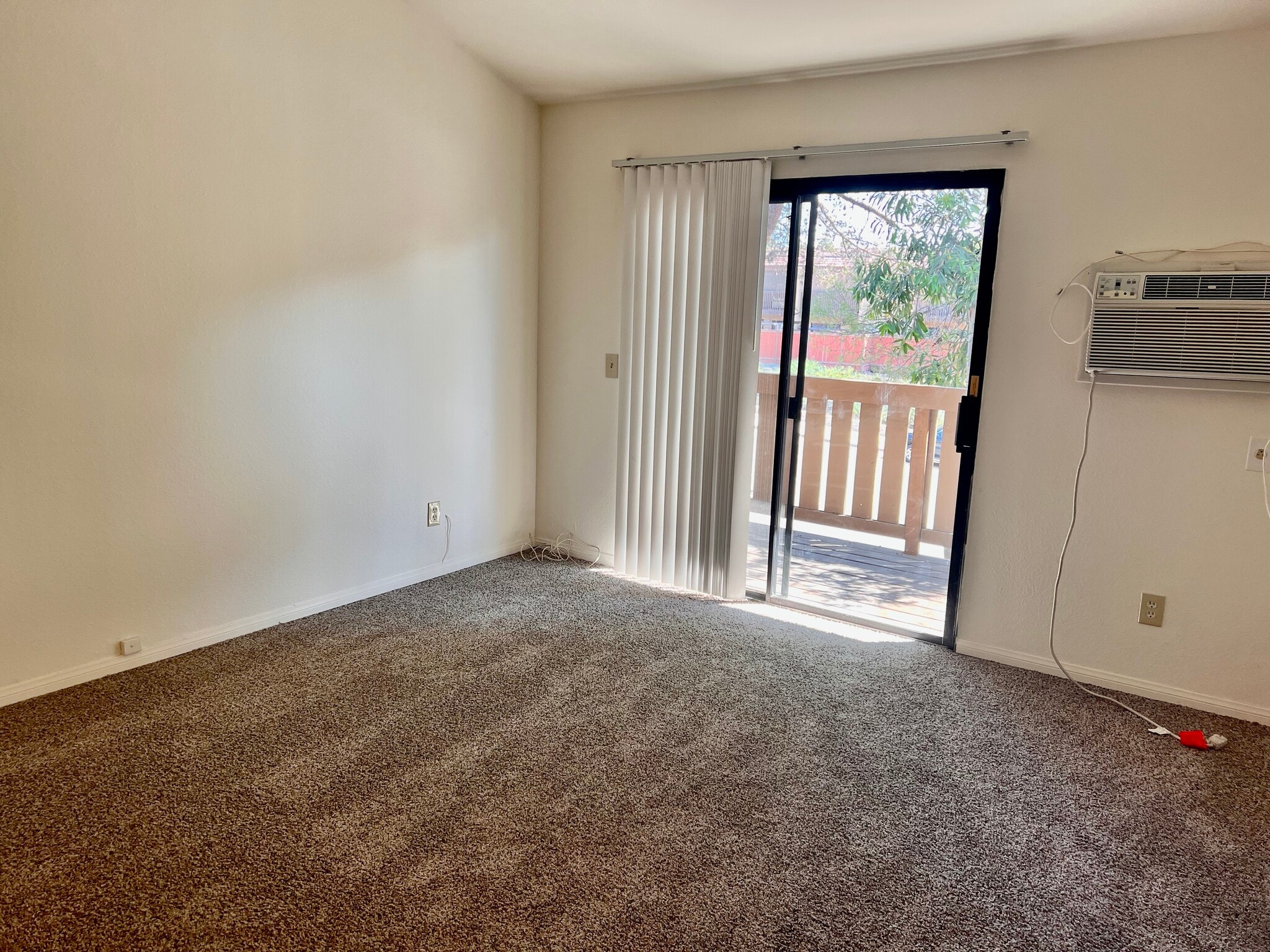 Building Photo - 10232 Black Mountain Rd