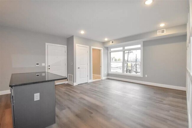 Building Photo - 4201 Bergen Turnpike