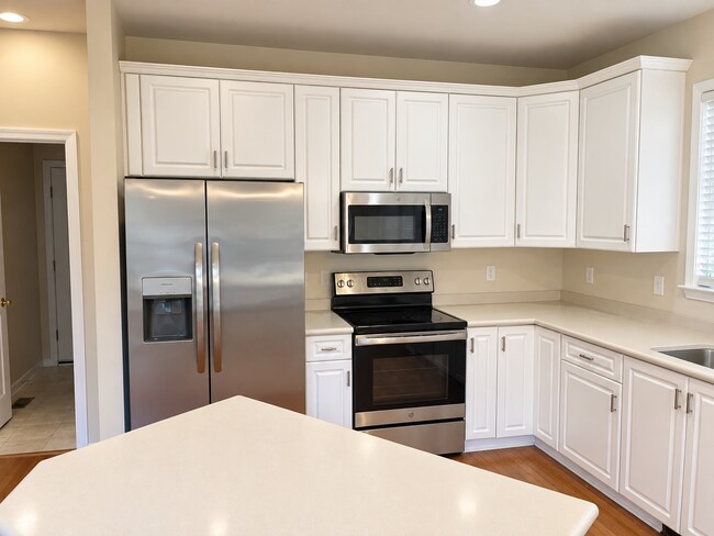 Building Photo - 13347 Chesapeake Pl