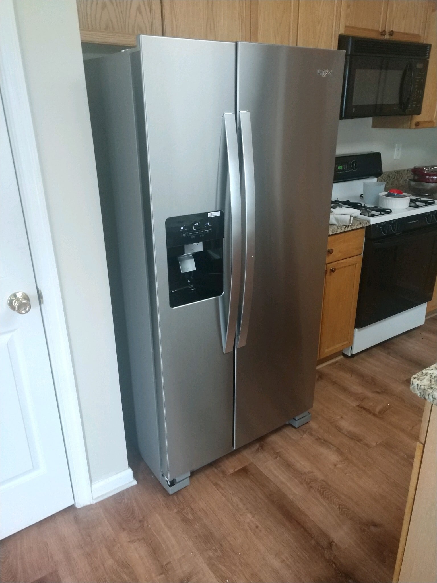 Building Photo - 46 Dunrobin Dr