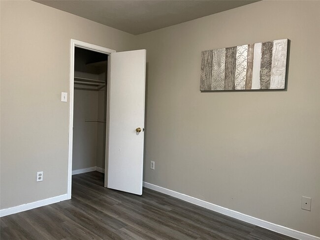 Building Photo - 6614 Amberfield Ln