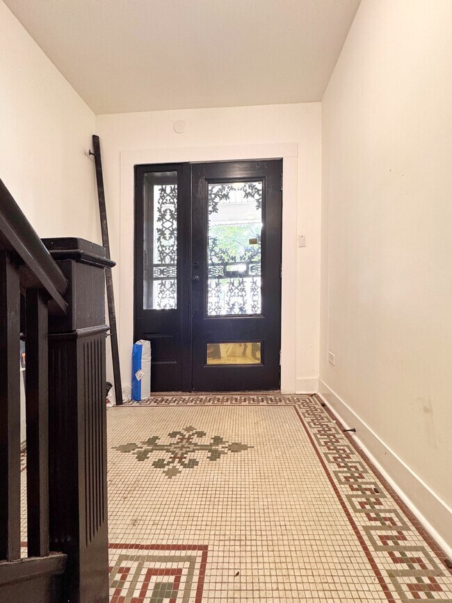 Building Photo - 3316 W Flournoy St