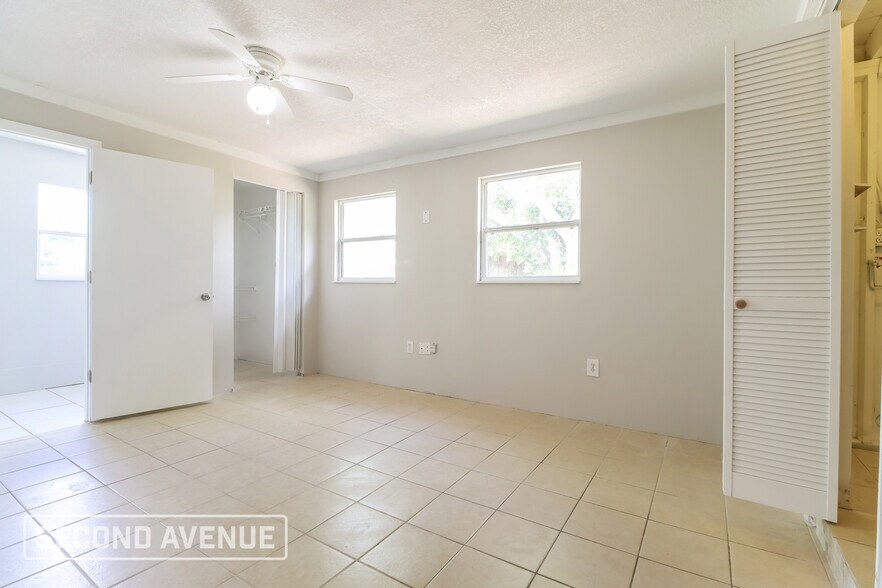 Building Photo - 8549 93rd Ave