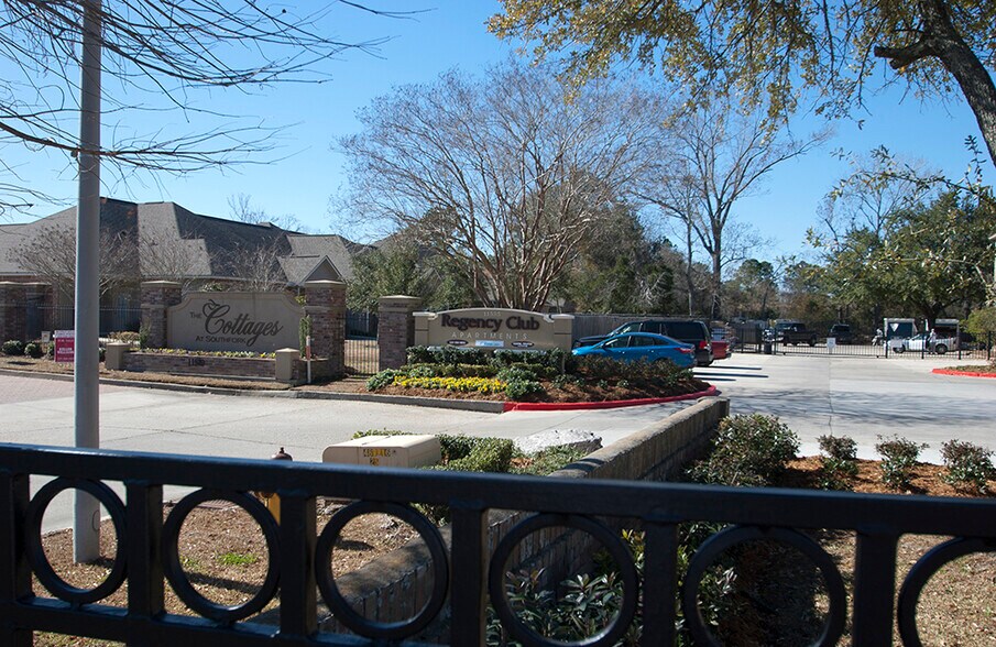 Regency Club 11555 Southfork Dr Baton Rouge LA 70816 Apartment Finder