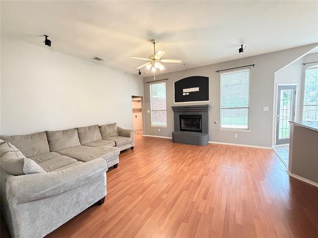Building Photo - 301 Mimosa Dr