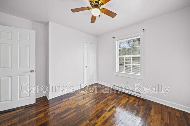 Building Photo - 2621 Druid Hls Wy