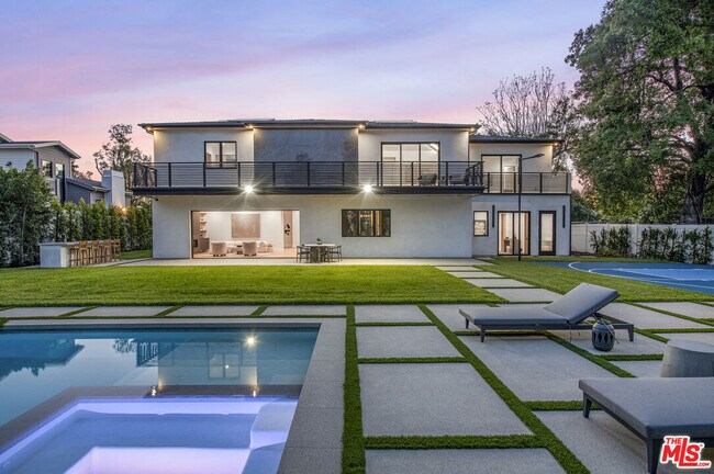 Building Photo - 17341 Amina Pl