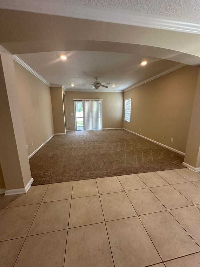 Building Photo - Oceanway Beauty, WOW Amenities, 4 Bedroom ...