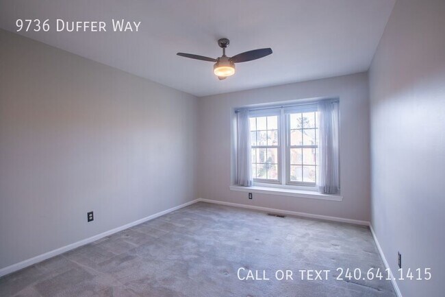 Building Photo - 9736 Duffer Way
